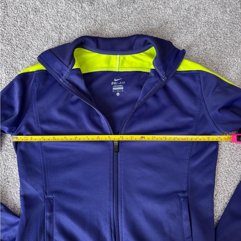 Nike Dri-Fit Zip Up Jacket, Track Style, size Medium - Picture 3 of 8